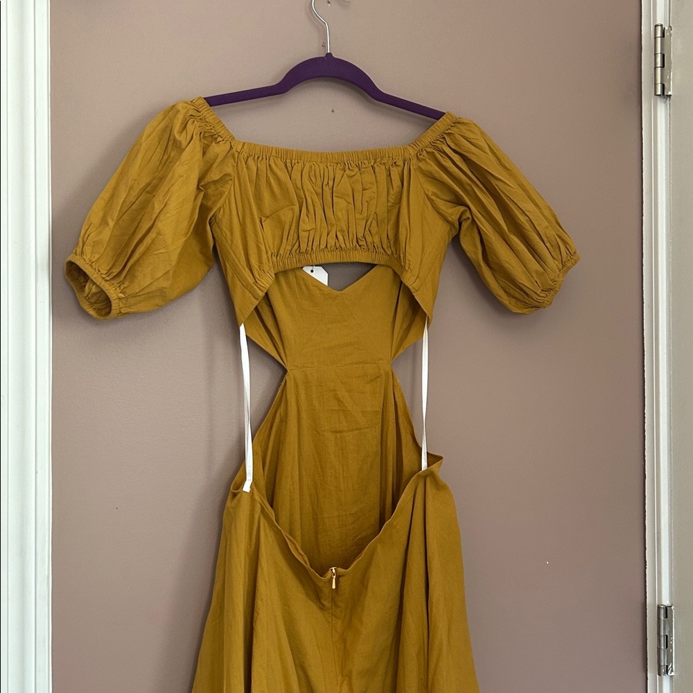 NWT Chakeris Charleston Yellow Flowy Cut out Maxi Dress Off the Shoulder Size S - Picture 3 of 15